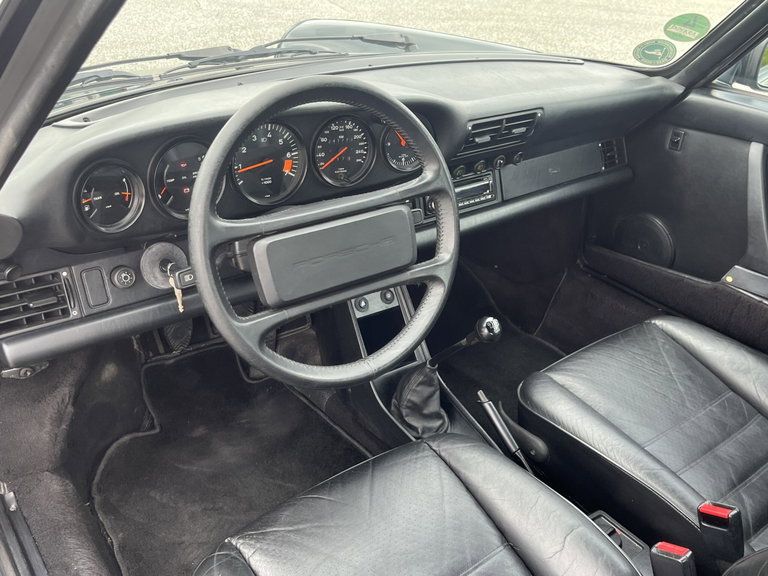 Porsche 911 Carrera 3.2