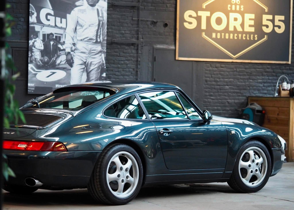 Porsche 993 Carrera 4