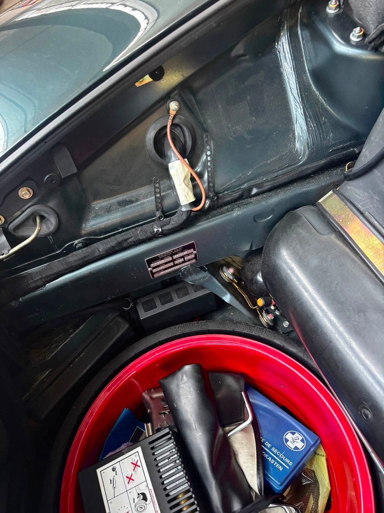 Porsche 993 Carrera 4