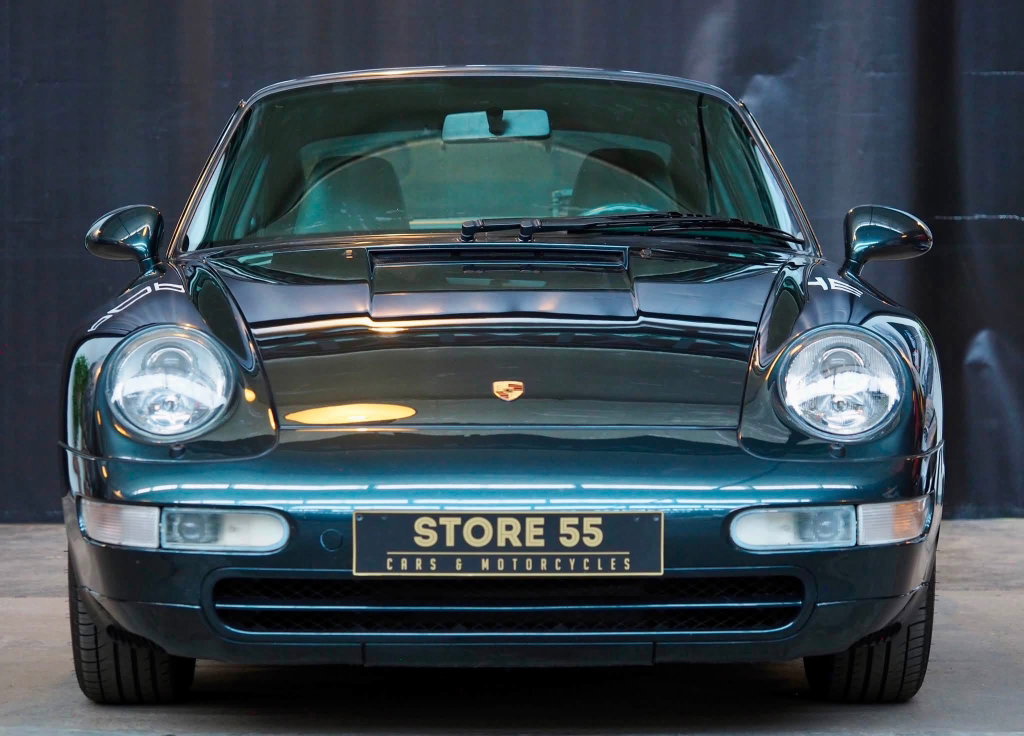 Porsche 993 Carrera 4