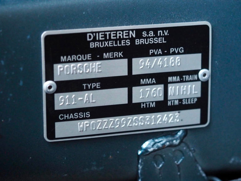 Porsche 993 Carrera 4