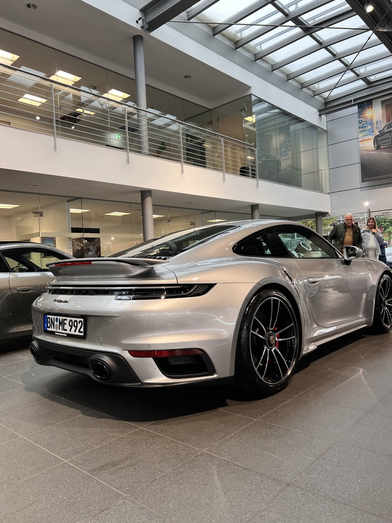 Porsche 992 Turbo