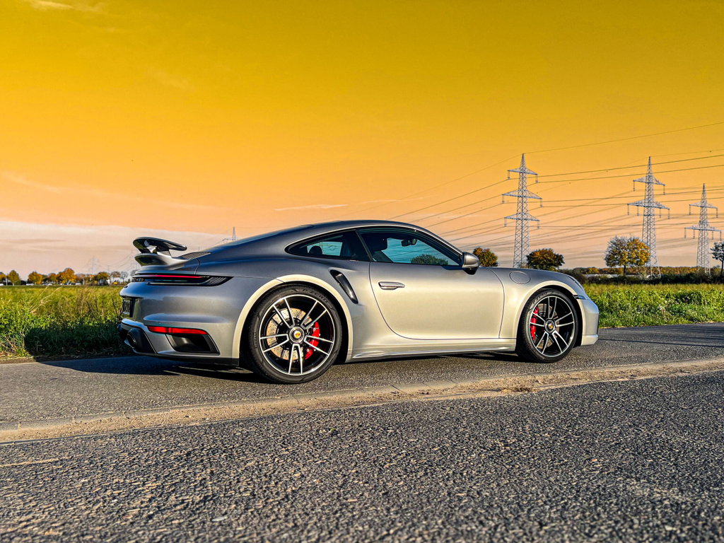 Porsche 992 Turbo