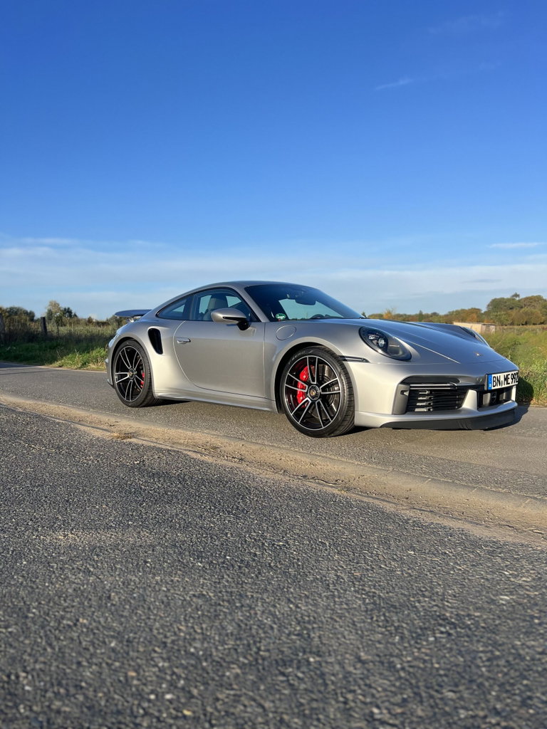 Porsche 992 Turbo