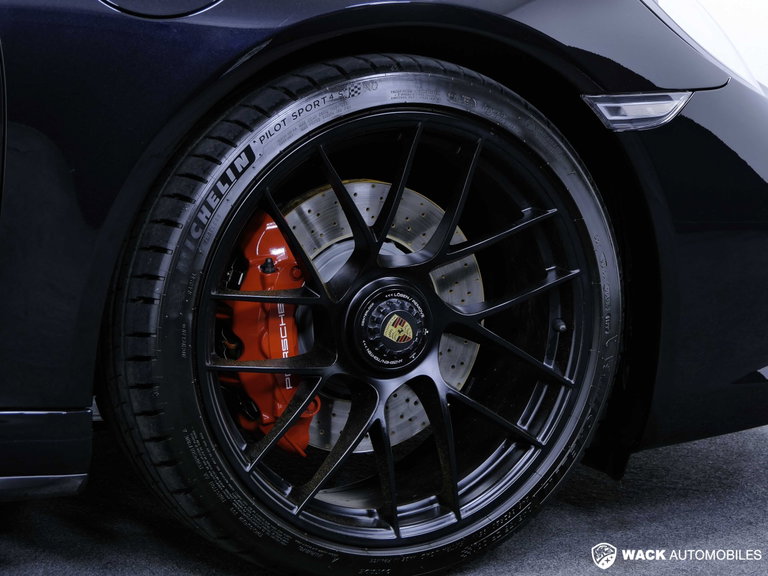 Porsche 991.2 Carrera GTS