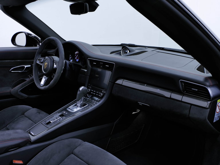 Porsche 991.2 Carrera GTS