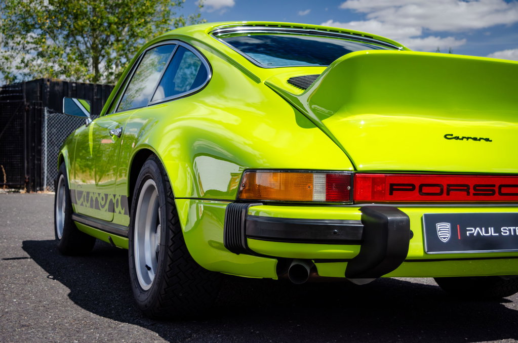 Porsche 911 Carrera 2.7