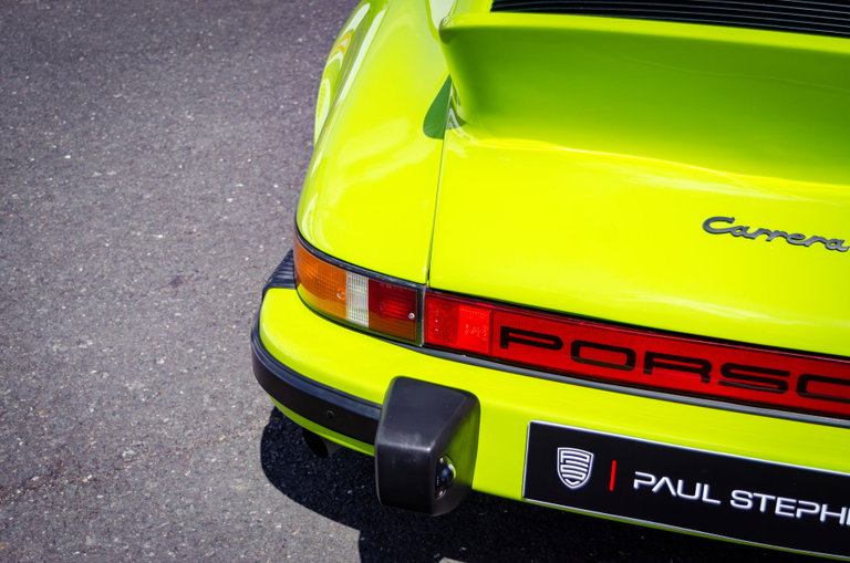 Porsche 911 Carrera 2.7
