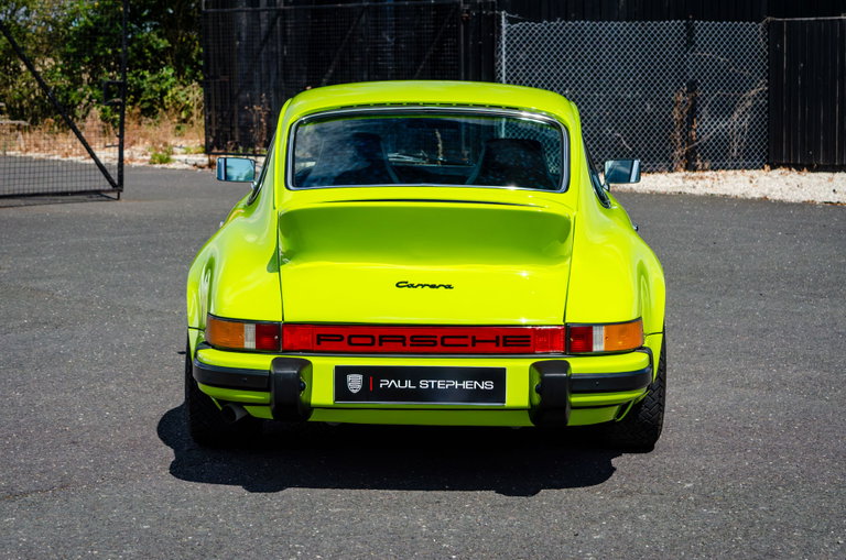 Porsche 911 Carrera 2.7