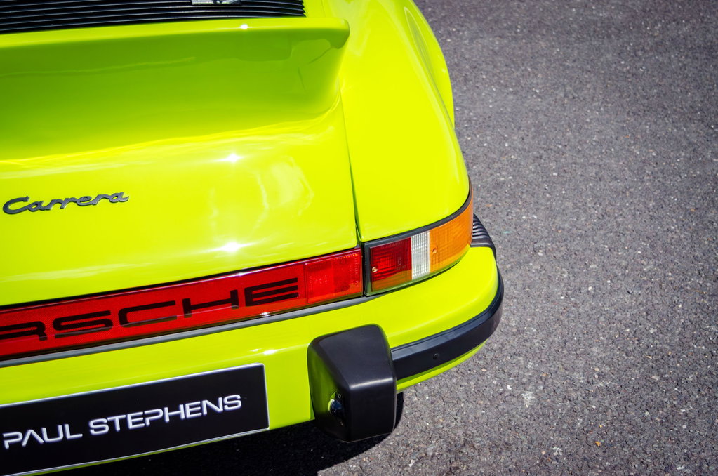 Porsche 911 Carrera 2.7