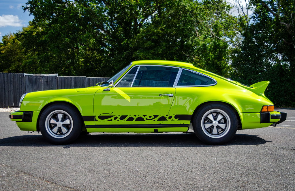 Porsche 911 Carrera 2.7