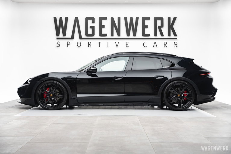 Porsche Taycan 4S Cross Turismo