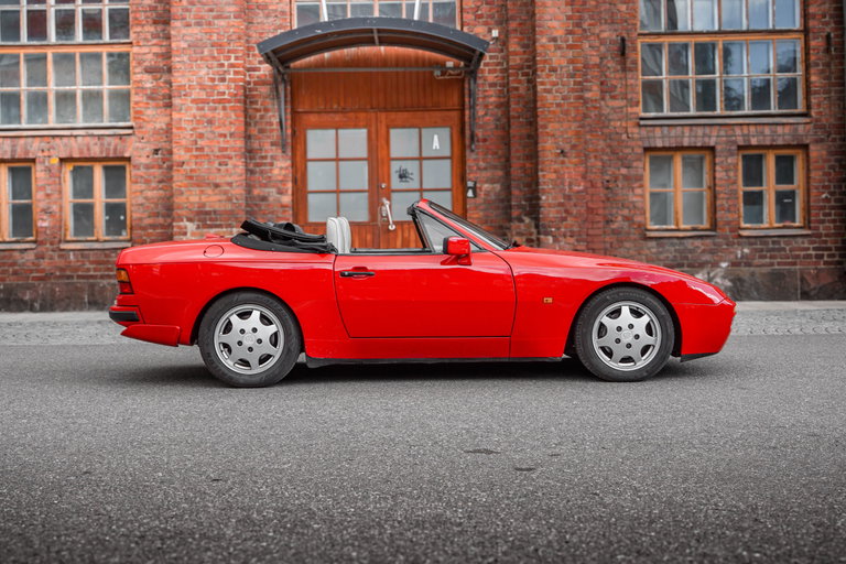 Porsche 944 S2 Cabriolet