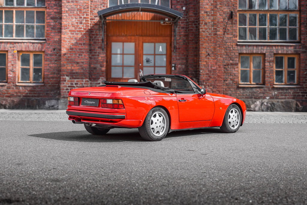 Porsche 944 S2 Cabriolet