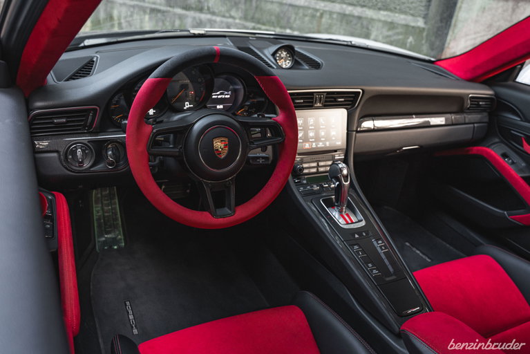 Porsche 991.2 GT2 RS