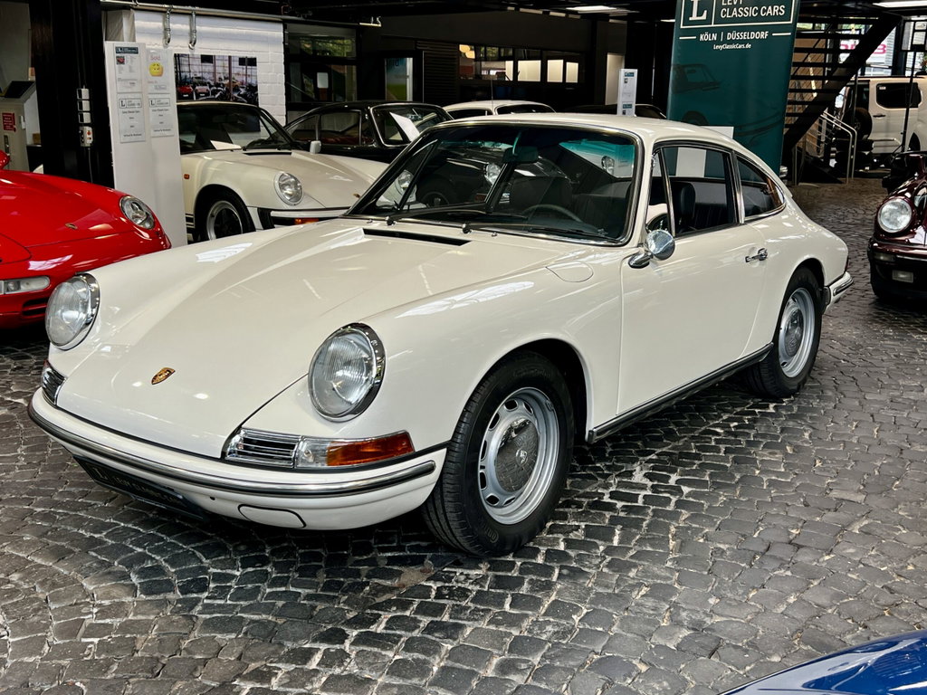 Porsche 911 (F-Modell)