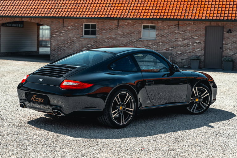Porsche 997.2 Carrera Black Edition