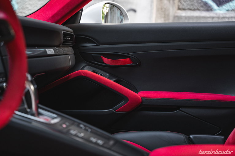 Porsche 991.2 GT2 RS