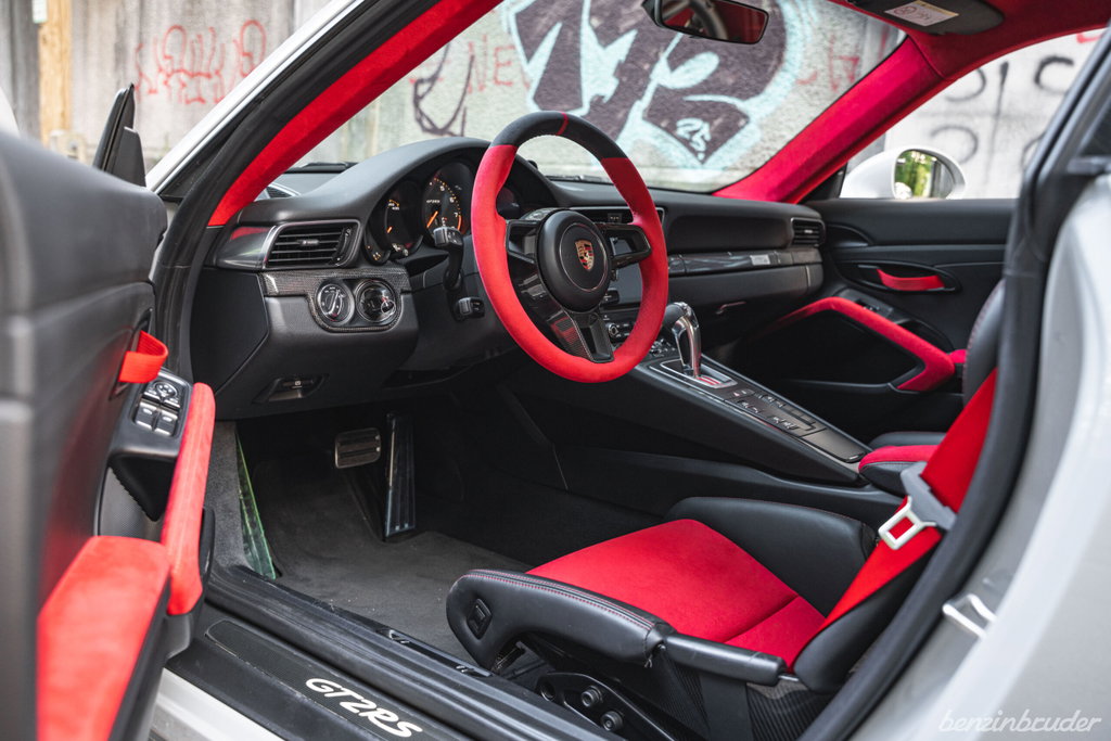 Porsche 991.2 GT2 RS