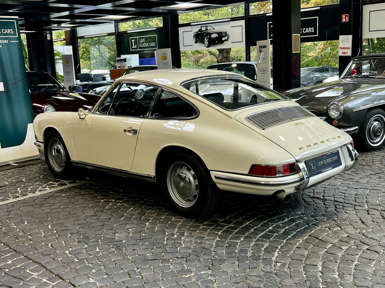 Porsche 911 (F-Modell)