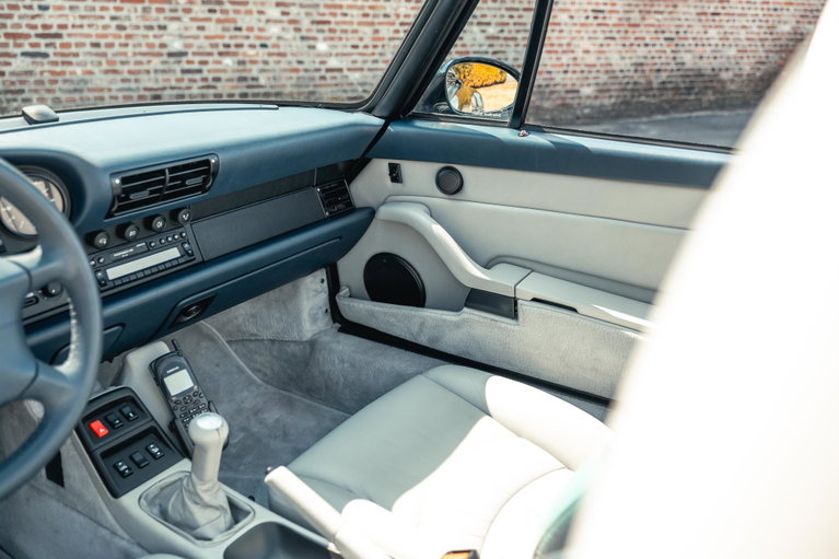Porsche 993 Carrera 4