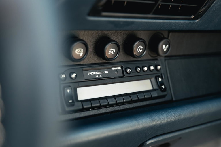 Porsche 993 Carrera 4