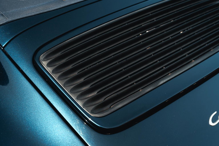 Porsche 993 Carrera 4