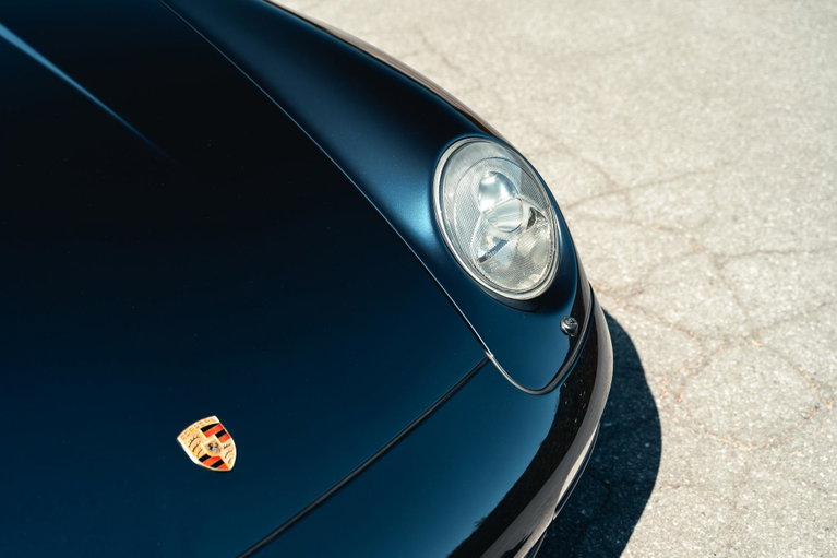 Porsche 993 Carrera 4