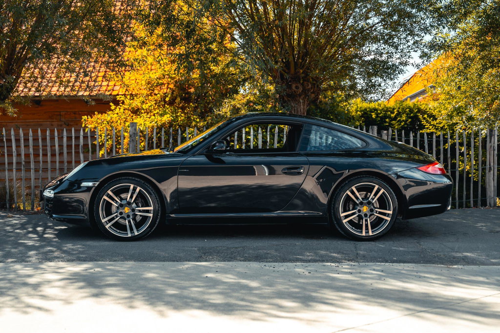 Porsche 997.2 Carrera Black Edition