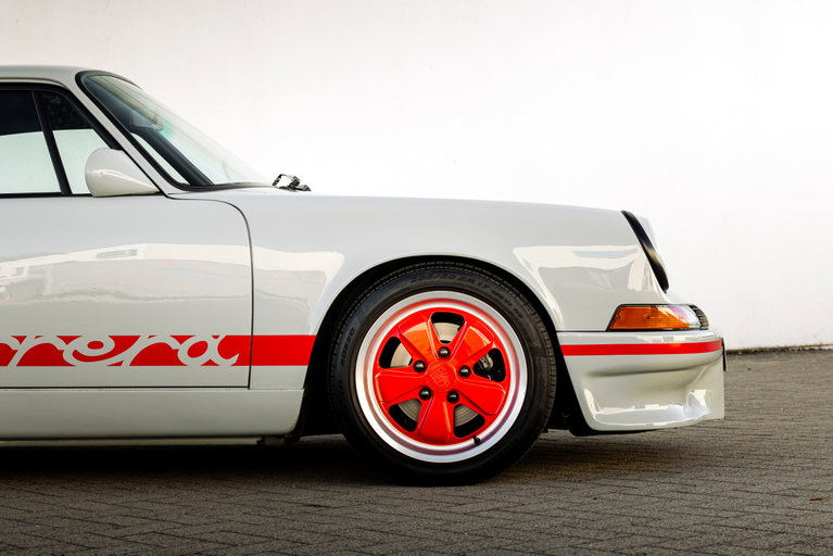 Porsche 911 Backdate