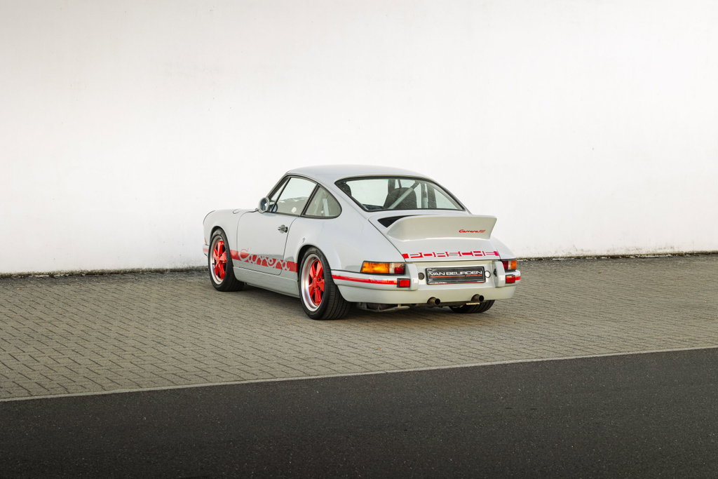 Porsche 911 Backdate