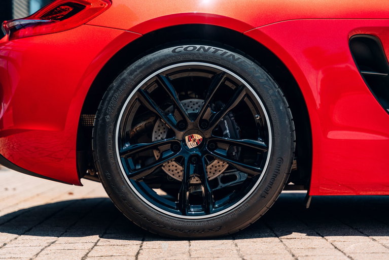 Porsche 981 Cayman
