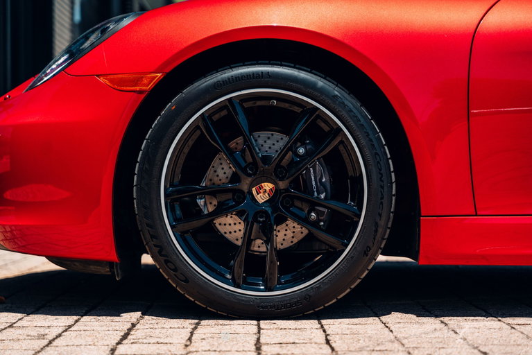 Porsche 981 Cayman