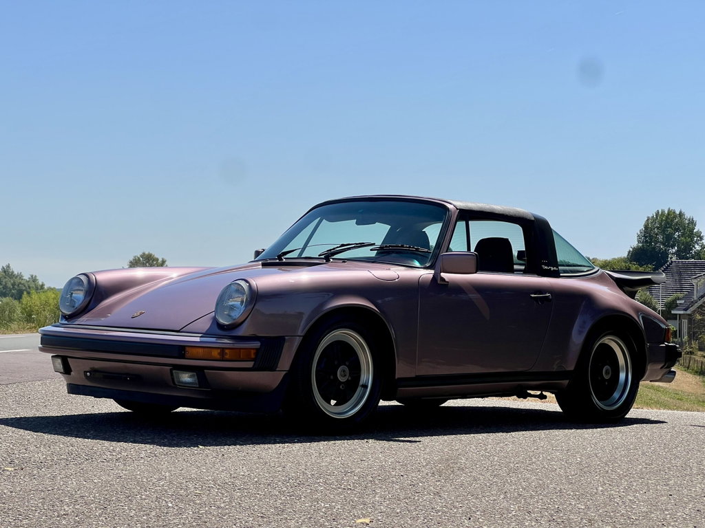 Porsche 911 Carrera 3.2 (US)