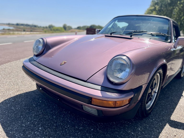 Porsche 911 Carrera 3.2 (US)