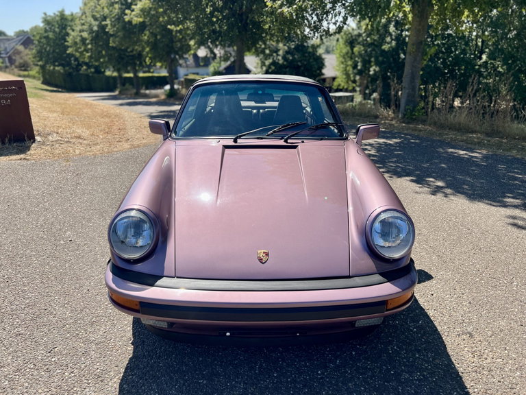 Porsche 911 Carrera 3.2 (US)
