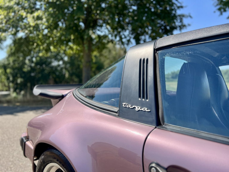 Porsche 911 Carrera 3.2 (US)
