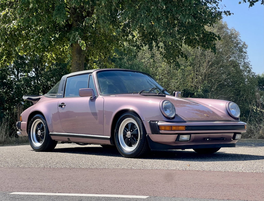 Porsche 911 Carrera 3.2 (US)
