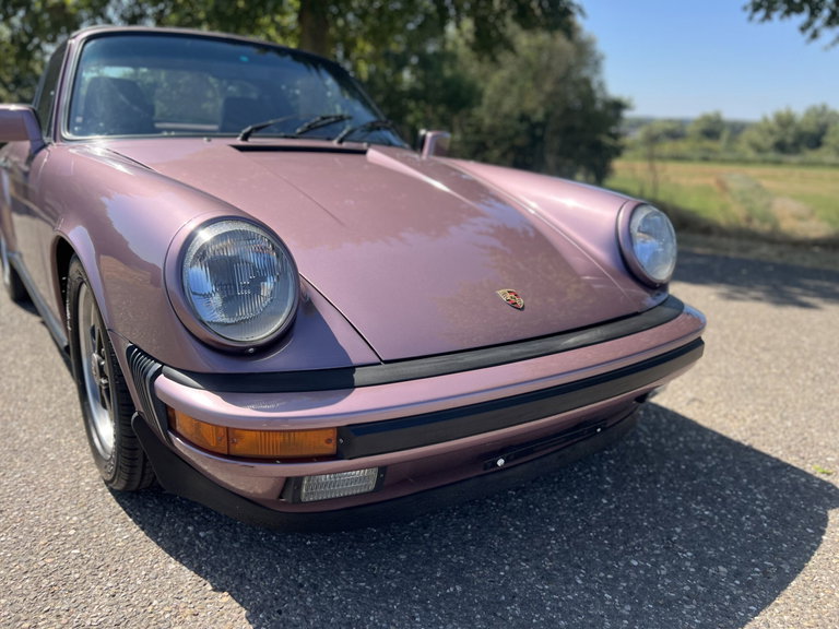 Porsche 911 Carrera 3.2 (US)