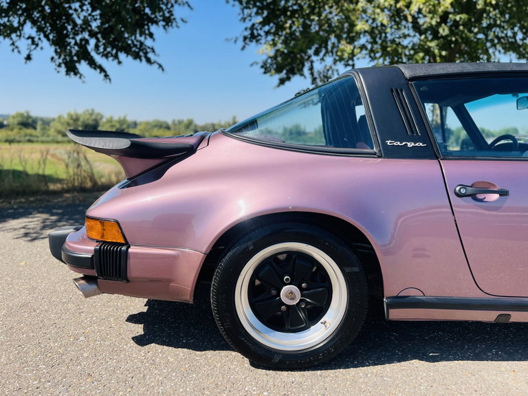 Porsche 911 Carrera 3.2 (US)