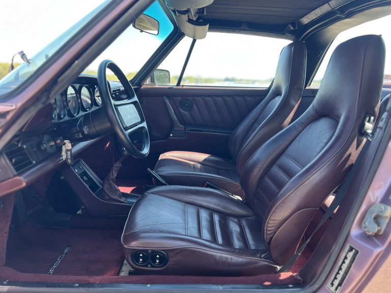 Porsche 911 Carrera 3.2 (US)