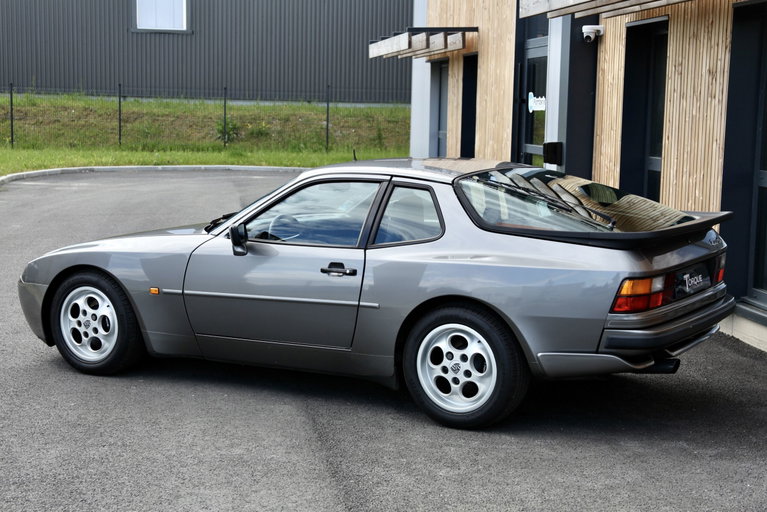 Porsche 944 Turbo Coupé