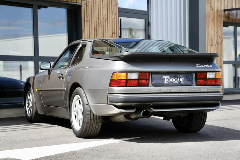 Porsche 944 Turbo Coupé
