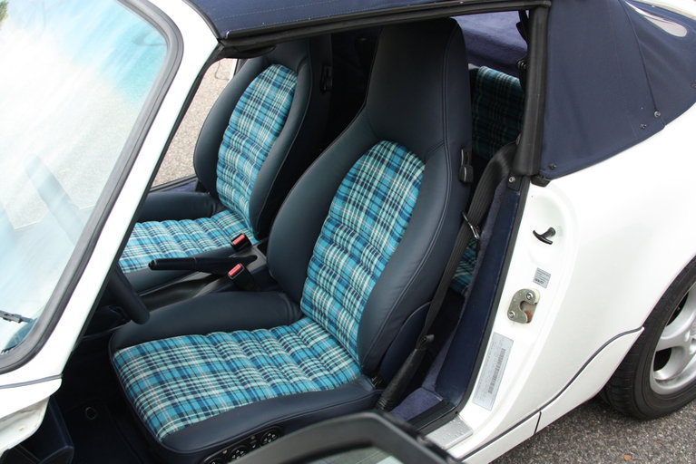 Porsche 964 Carrera 4