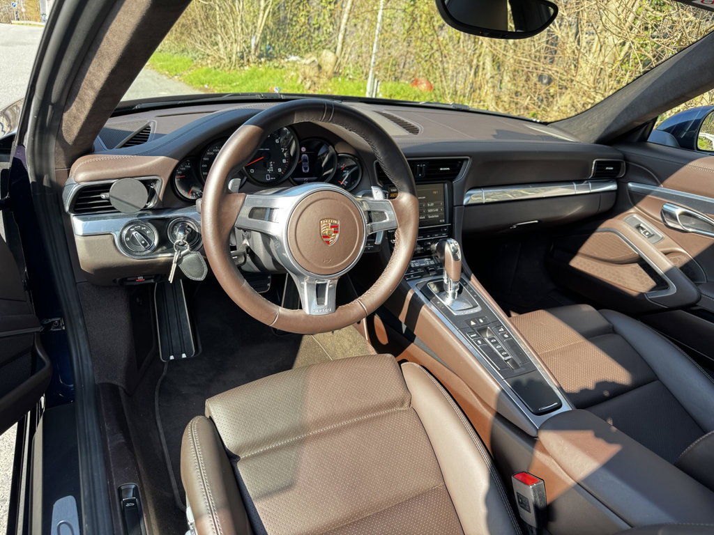 Porsche 991 Carrera