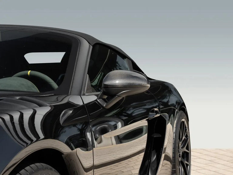 Porsche 718 Spyder RS