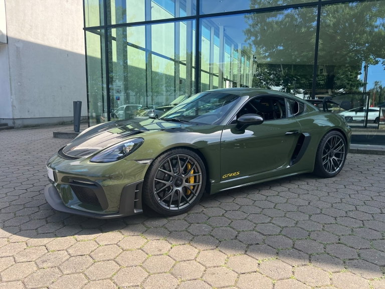 Porsche 718 Cayman GT4 RS