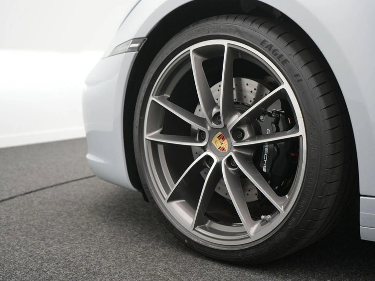 Porsche 992 Targa 4S