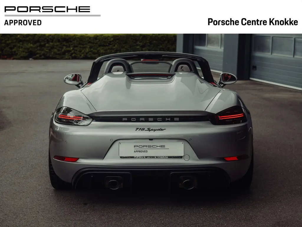 Porsche 718 Spyder