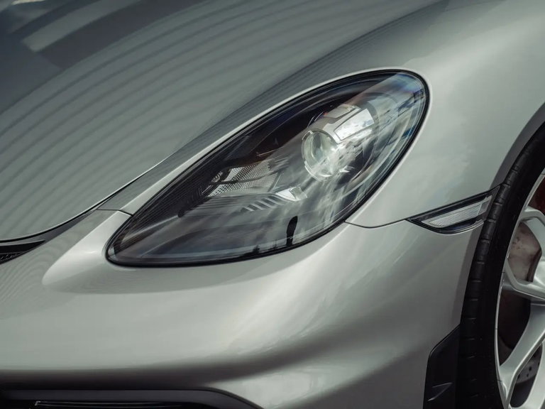 Porsche 718 Spyder